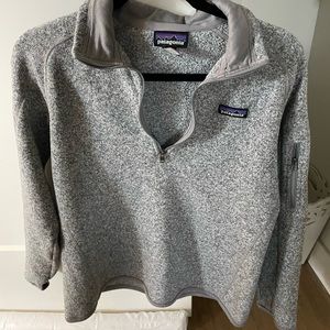 Grey Patagonia quarter zip fleece
